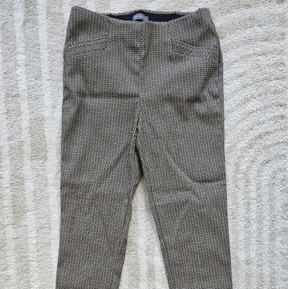 Stretchy Van Heusen Dress Pants